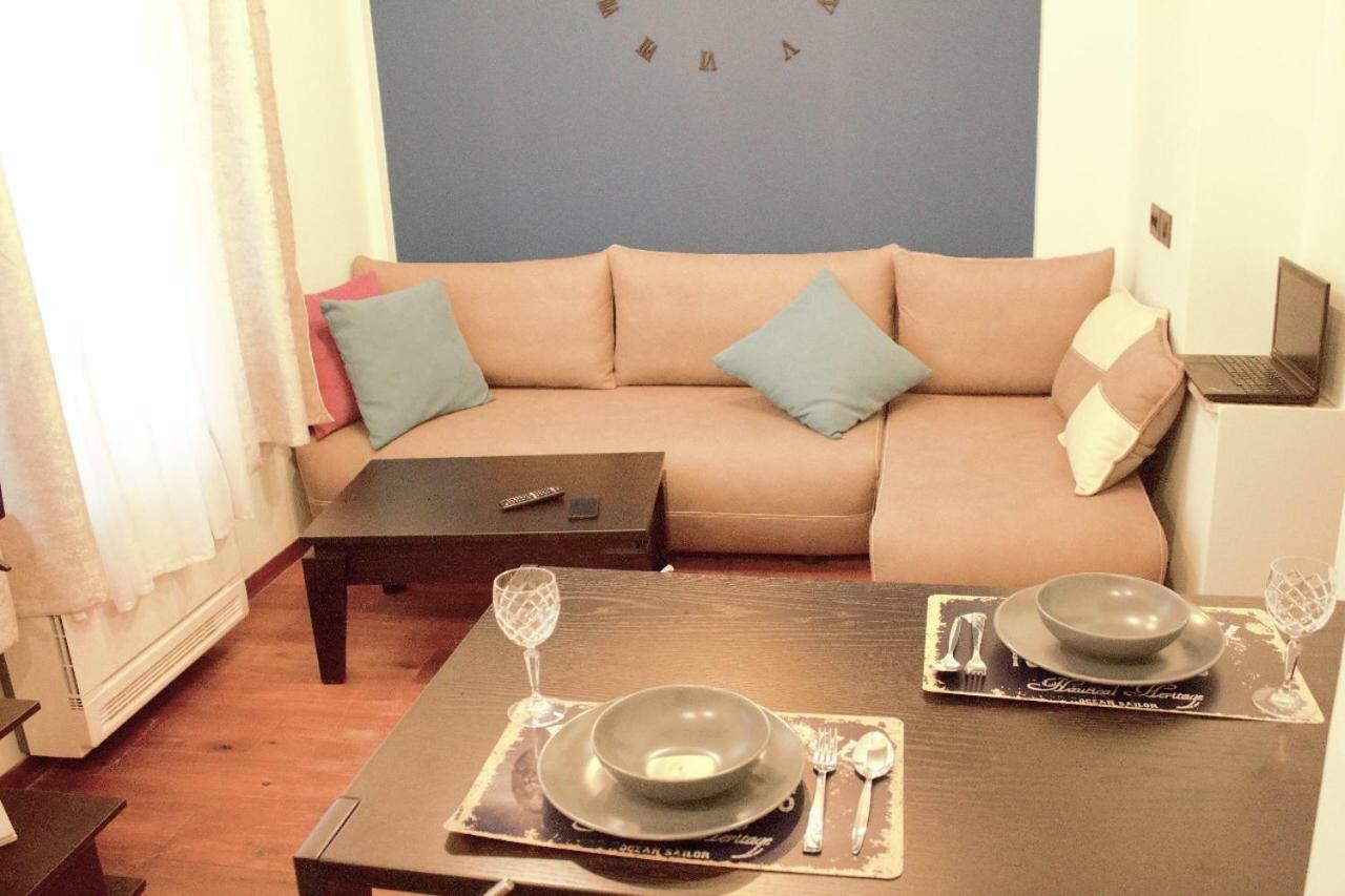 Nikki Apartments Tirana Buitenkant foto